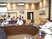 छिंदवाड़ा TL बैठक में कलेक्टर ने मांगा नगर निगम आयुक्त से जवाब…