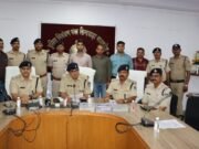 चोरी कर घर में आग लगने वाले आरोपी पुलिस की गिरफ्त में…..