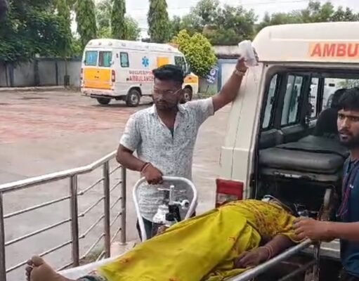 जहरीली जंगली साग खाने से मां-बेटी की मौत पिता और दो बेटे गंभीर