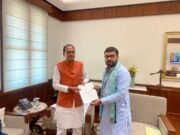 केन्द्रीय मंत्री शिवराज सिंह चौहान से मिले सांसद बंटी विवेक साहू