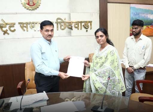 मुख्यमंत्री ने वादा निभाया शहीद की धर्मपत्नी को शासकीय सेवा में मिली विशेष नियुक्ति…