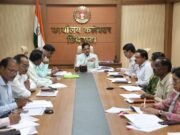 कृषि एवं सह संबध्द विभागों की समीक्षा बैठक आयोजित