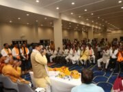 मुख्यमंत्री ने अमरवाड़ा में सामाजिक एवं व्यापारिक संगठनों की बैठकों को किया संबोधित