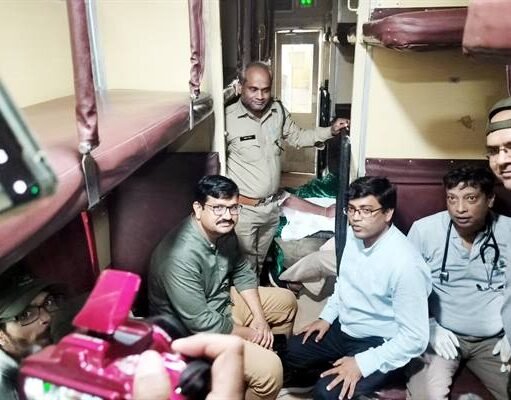बाघिन के घायल शावकों को लाने चली स्पेशल ट्रेन
