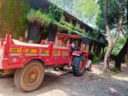 अवैध रेत का परिवहन करते एक ट्रैक्टर ट्राली जप्त