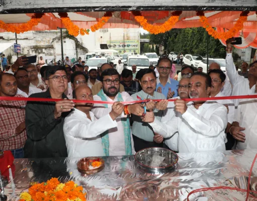 आम लोगों को जन औषधि केंद्र में कम कीमतों में मिलेगी दवाइयां