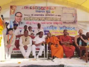 हजारों लोगों ने किये तथागत बुद्ध के अस्थि कलश के दर्शन