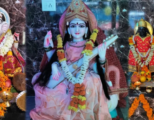चिचखेड़ा में हुई माँ शारदा, गणेशजी एवं विट्ठल रुखमीनी की भव्य मूर्तियों की प्राण प्रतिष्ठा