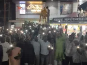 मशाल जलाकर कांग्रेस ने भाजपा सरकार को दिखाई रोशनी