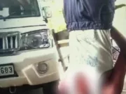 बेरहमी :14 वर्षीय बच्चे को उल्टा लटकाकर पिटाई कर दी मिर्च की धुनी …