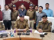 पुलिस ने 2 देशी पिस्टल व 3 जिंदा कारतूस के साथ 3 आरोपियो को किया गिरफ्तार