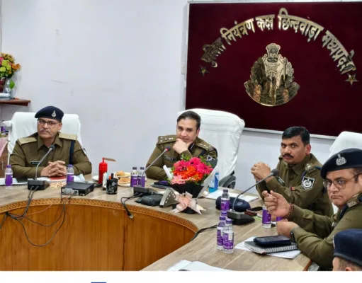डीआईजी सचिन अतुलकर ने ली छिंदवाड़ा रेंज में कंबाइंड क्राइम मीटिंग
