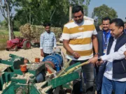 गन्ना उत्पादक किसानों के बीच अचानक पहुंचे नकुलनाथ