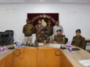 अंतरराज्यीय चोर गिरोह के तीन सदस्य गिरफ्तार, लाखों के सोने-चांदी के गहने जप्त..