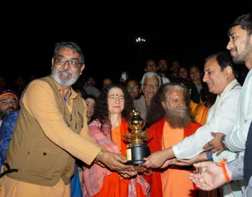 महाकुंभ में बाघ संरक्षण पर चर्चा, डॉ. अखिलेश मिश्रा गंगा पुरस्कार से सम्मानित