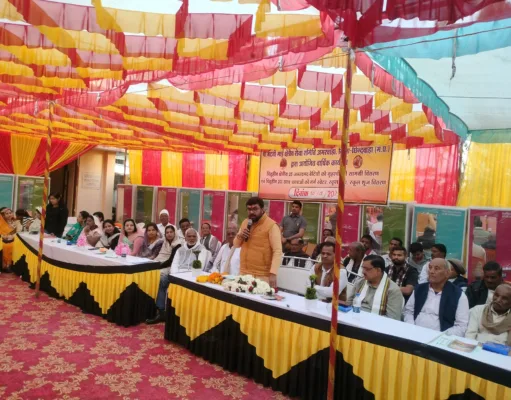 अमरवाड़ा में अनाथ बच्चों का सहारा बन रही नटनी माई समिति