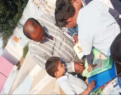 चायनीज मांझे के ट्रांसमिशन लाइनों से संपर्क में आने से संभावित दुर्घटना के बचाव हेतु एम.पी. ट्रांसको का रोको-टोको अभियान