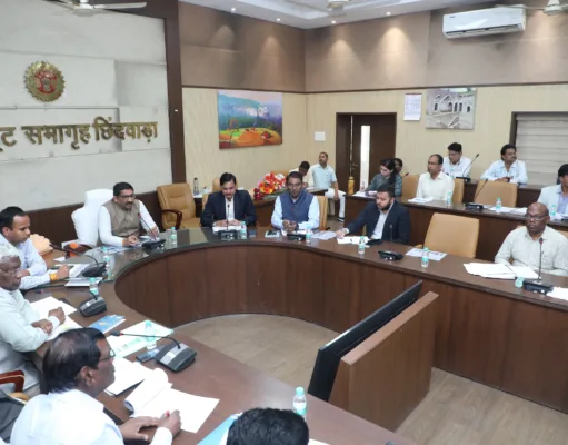 प्रमुख सचिव लोक स्वास्थ्य यांत्रिकी विभाग पी.नरहरि ने की जल जीवन मिशन समीक्षा