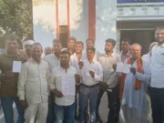 पेंच परियोजना कार्यपालन यंत्री ने कटवाई बिजली ग्रामीणों ने की आपूर्ति बहाल करने की माँग