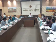 कलेक्टर ने की ग्रामीण विकास विभाग की समीक्षा ,बिछुआ और परासिया सीईओ को नोटिस एवं बीसी परासिया की संविदा समाप्त करने के निर्देश