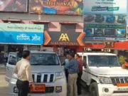 अल्का टॉकीज संचालक से 1,22,000/-वसूलने तहसीलदार ने की कुर्की की कार्यवाही