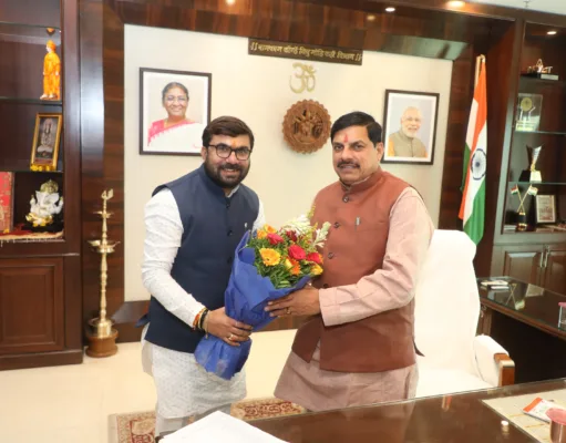 सांसद बंटी विवेक साहू ने मुख्यमंत्री और जल संसाधन मंत्री से किसानों एवं डूब प्रभावित गांवों के लिए मांगा स्पेशल पैकेज
