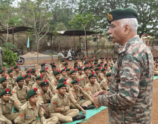 ब्रिगेडियर अनूप बरबरे ने दी सैन्य करियर की जानकारी