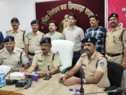 मादक पदार्थ गांजा की तस्करी कर रहे दो तस्कर गिरफ्तार