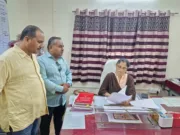 छिंदवाड़ा: नल-जल योजना और भारी ट्रैफिक से क्षतिग्रस्त हो रहीं ग्रामीण सड़कें, ठेकेदार परेशान …. MPRRDA