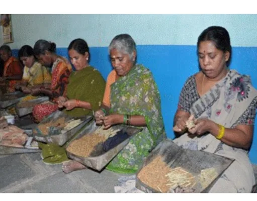 भारत:50 लाख से अधिक असंगठित श्रमिकों को सहायता मिलेगी