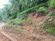 सरपंच की शिकायत पर निरस्त हुआ गंगवानी-आलमोद सड़क निर्माण ठेका, ग्रामीणों ने जताया आक्रोश