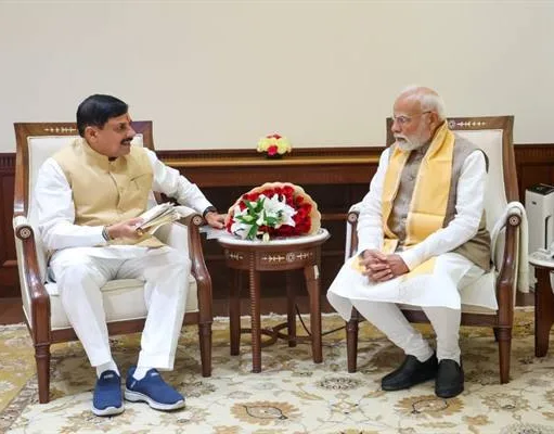 प्रधानमंत्री मोदी से मुख्यमंत्री डॉ. यादव ने नई दिल्ली में की सौजन्य भेंट धानमंत्री श्री मोदी से मुख्यमंत्री डॉ. यादव ने नई दिल्ली में की सौजन्य भेंट