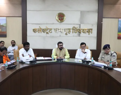 सांसद विवेक बंटी साहू की अध्यक्षता में सड़क सुरक्षा समिति बैठक: छिंदवाड़ा में ब्लैक स्पॉट सुधार, फोरलेन प्रोजेक्ट और यातायात प्रबंधन पर जोर