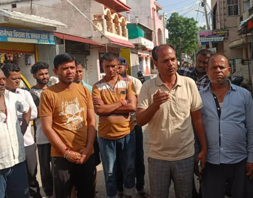 सोनाखार वार्ड में कचरा शुल्क का विरोध, नागरिक बोले– “स्वयं करेंगे सफाई”