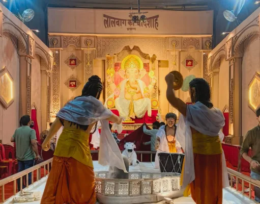 महाकाल भस्म आरती के साथ लालबाग के बादशाह देंगे दर्शन