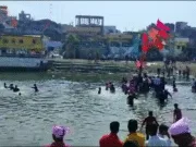 गोटमार मेला: परंपरा या खूनी पत्थर, पांढुर्णा में चली बरसों पुरानी रक्तरंजित रस्म