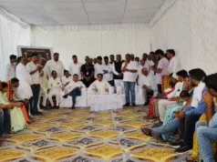 कमलनाथ का छिंदवाड़ा दौरा: परासिया में बच्चों की मौत पर सरकार को ठहराया जिम्मेदार, कहा—“दवाइयों की टेस्टिंग नहीं कराई गई, यह बड़ी लापरवाही है”