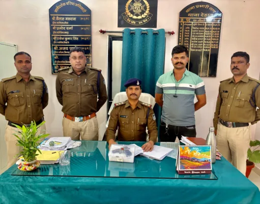 देशी पिस्टल और जिंदा राउंड सहित दो आरोपी गिरफ्तार