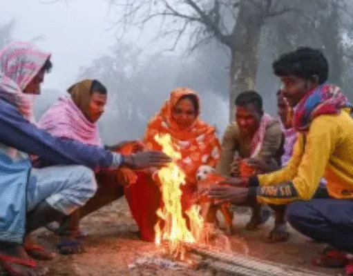 शीतलहर एवं गिरते हुये तापमान को देखते हुए कलेक्टर ने स्कूलों के समय परिवर्तन के लिए जारी किया आदेश