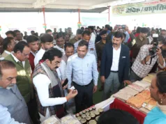 प्रभारी मंत्री ने किया छिंदवाड़ा जिले में साप्ताहिक जैविक / प्राकृतिक हाट बाजार का शुभारंभ