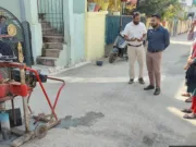 घटिया निर्माण पर निगम सख्त, सीसी सड़क डिस्मेंटल कर पुनर्निर्माण के आदेश