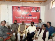 सांसद बंटी विवेक साहू ने सुनी लोगों की समस्याएं और किया निराकरण