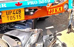 तेज रफ्तार ट्रक ने स्कूटी सवार पिता-बेटी को कुचला, युवती की मौत