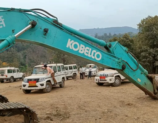 छिंदवाड़ा में कोल माफिया पर शिकंजा: जुन्नारदेव के दूधपानी में अवैध खनन, कलेक्टर हरेंद्र नारायण ने दिए जांच के आदेश