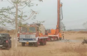 छिंदवाड़ा में आरटीओ ऑफिस के पास बोरवेल खनन, नियमों की अनदेखी