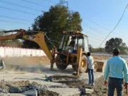 काराबोह अवैध कॉलोनी पर निगम की सख्ती, तोड़े गए निर्माण