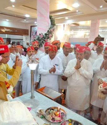 श्रद्धा और आस्था का अद्भुत संगम: झूलेलाल जन्मोत्सव पर उमड़ा जनसैलाब, शेषराव यादव ने किया पूजन-अर्चन