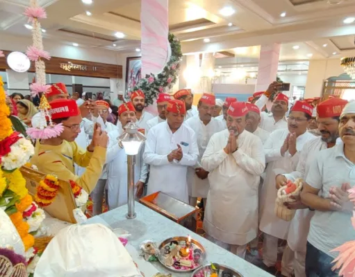 श्रद्धा और आस्था का अद्भुत संगम: झूलेलाल जन्मोत्सव पर उमड़ा जनसैलाब, शेषराव यादव ने किया पूजन-अर्चन