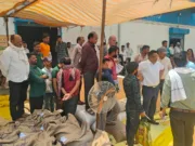 अपर कलेक्टर ने किया उपार्जन केंद्रों का निरीक्षण ,दो समितियों को कारण बताओ नोटिस