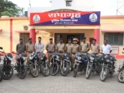 अंतर्राज्यीय चोर गिरोह से पुलिस ने की 19 मोटर सायकल जप्त